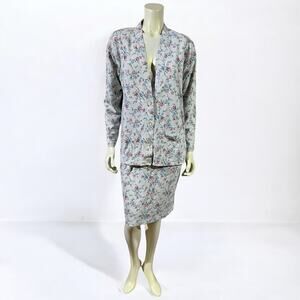 Vintage Closely Knit Floral Cardigan & Skirt Set Small Grey & Pink Roses
